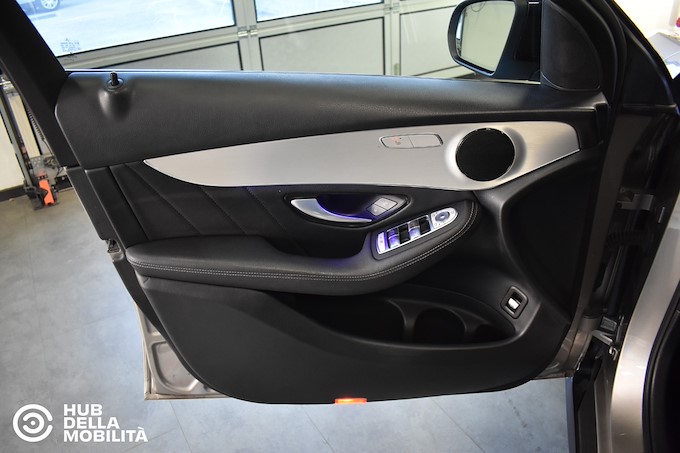 MERCEDES-BENZ GLC 220 d 4Matic Premium Plus